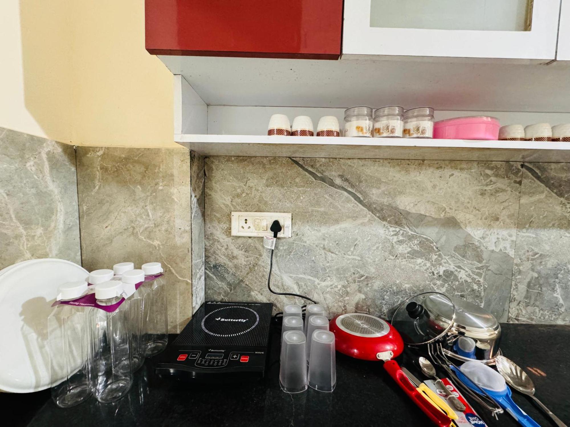 Home Escape 1Bhk Apartment Near Bombay Hospital Indore Exterior foto